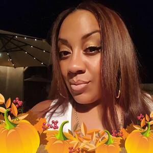 Meet your Posher, Tee